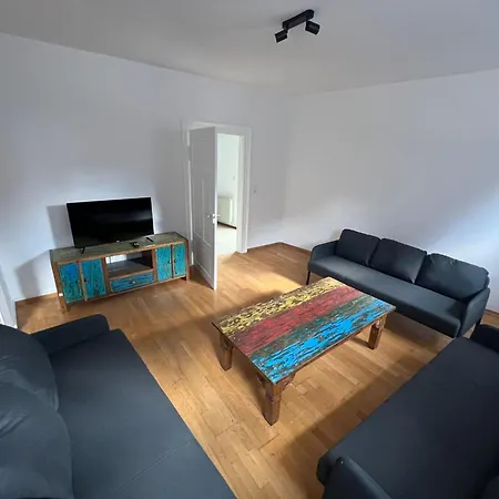 Haus Mit 6 Zimmern, 2 Parkplaetzen Naehe Alzey